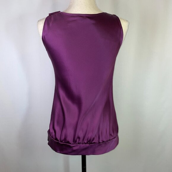 Pretty Satin Blouse Size S Sleeveless Purple Plum Rosettes Scoop Neckline - Picture 3 of 6